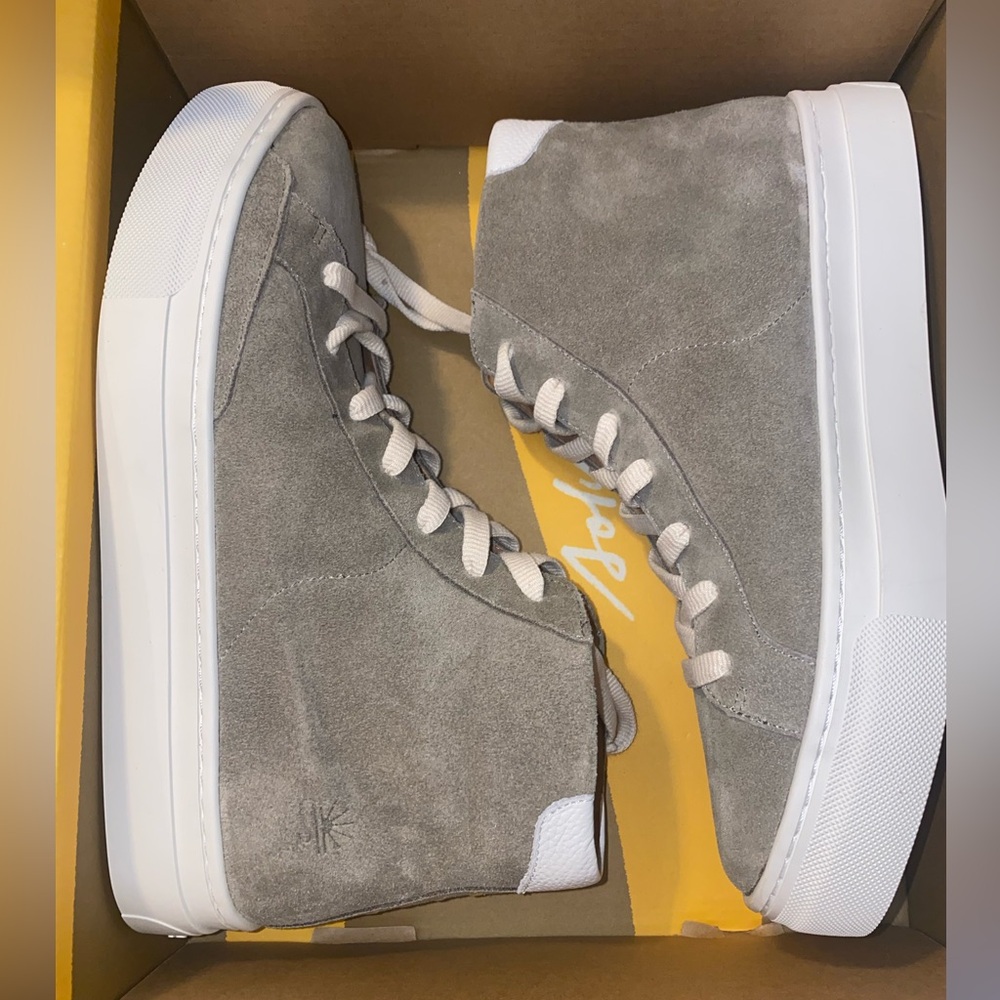 Soludos Sage size 11